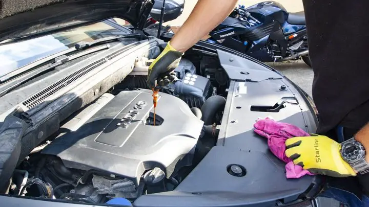 Why Regular Oil Changes Matter: 5 Reasons You Should Change the Oil