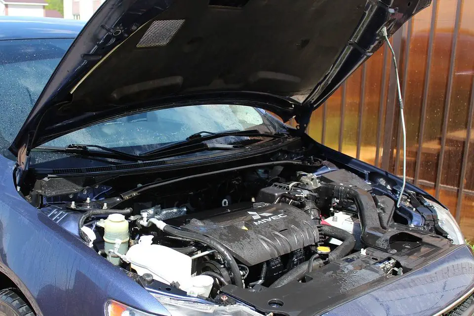 Blown Head Gasket Symptoms – How To Tackle Them?