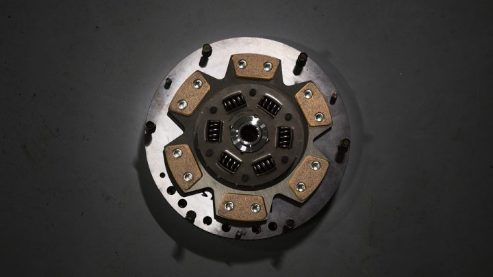 Bad Clutch Plate Symptoms – Everything You Need To Know